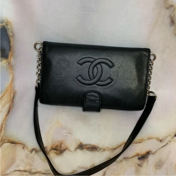Chanel Black Leather Clutch with Chain Strap - Picture 2 of 11